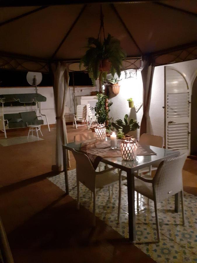 Dolce Far Niente Villa Noto Buitenkant foto