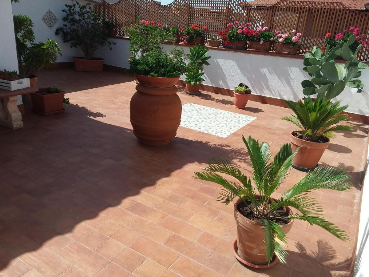 Dolce Far Niente Villa Noto Buitenkant foto
